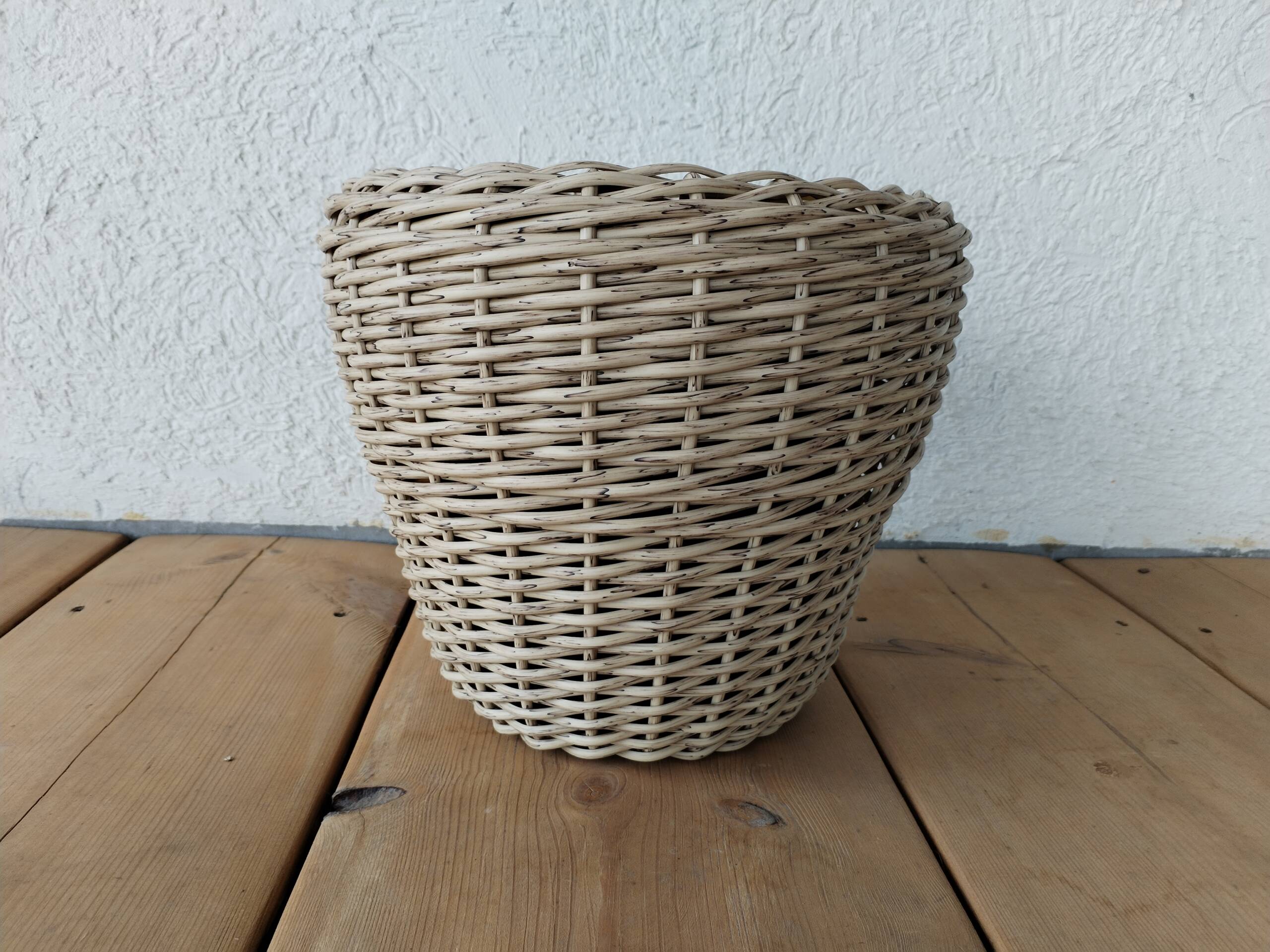 Кашпо из ротанга 10л